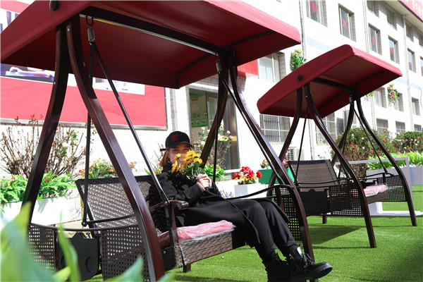 享受校園時(shí)光