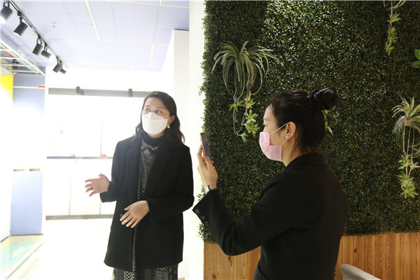 ���^��I(y��)