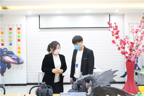 ���^��Ӗ����