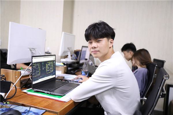 �����h(hu��n)��