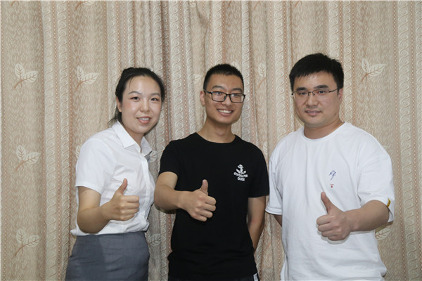 ʯ���f���A��X�W(xu��)У