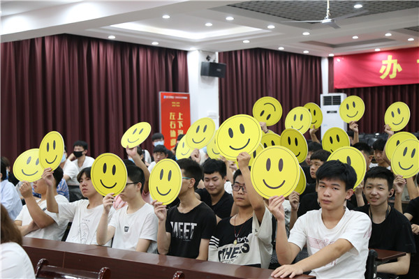 �W(xu��)���uί