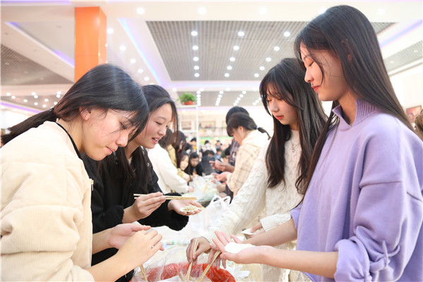 ʯ���f���A��X�W(xu��)У