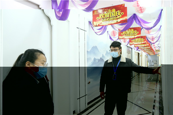 ʯ���f���A��X�WУ