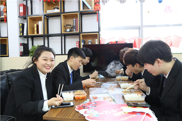 ʯ���f���A��X�WУ