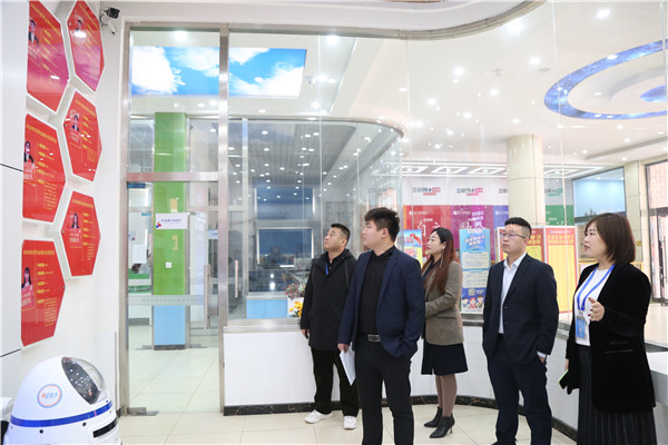 ʯ���f���A��X�W(xu��)У