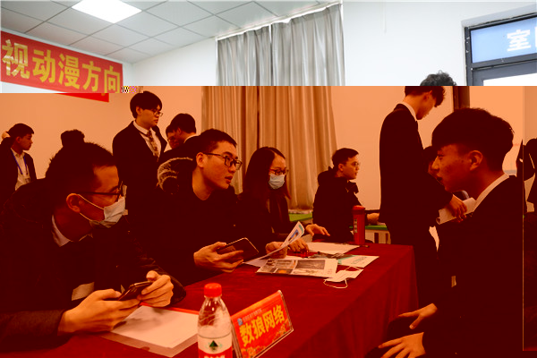 ʯ���f���A��X�WУ