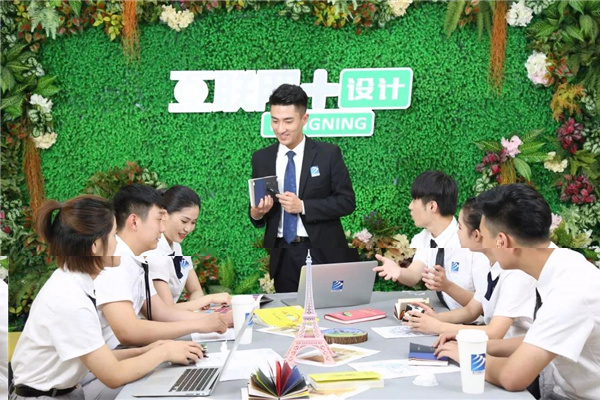 ʯ���f���A��X�WУ