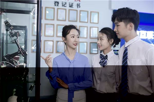 ʯ���f���A��X�W(xu��)У