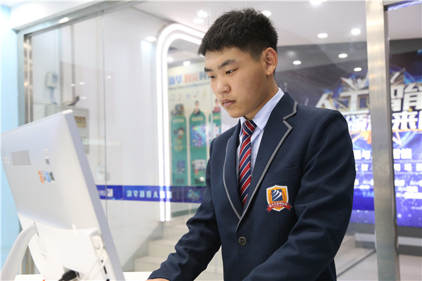 ʯ���f���A��X�W(xu��)У