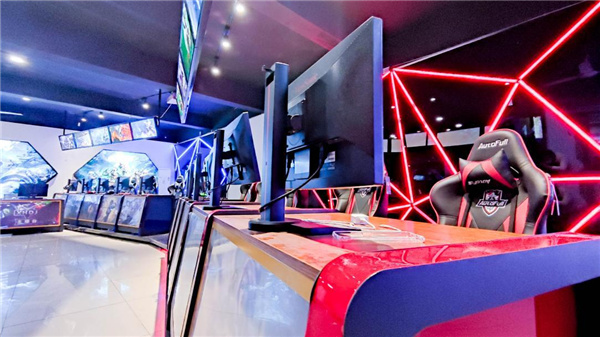 ��늸������^��