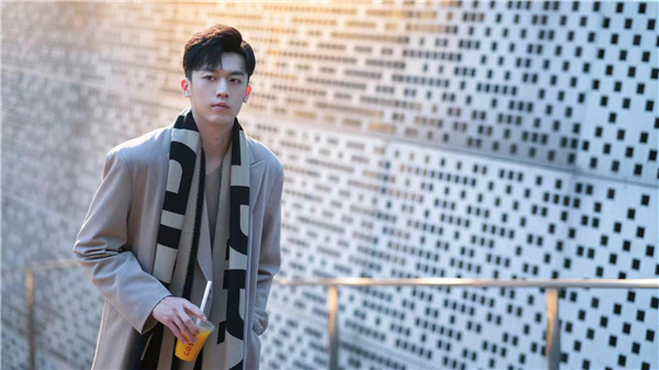 ʯ���f���A��X�W(xu��)У