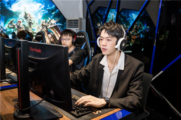 ��늸������ҡ�