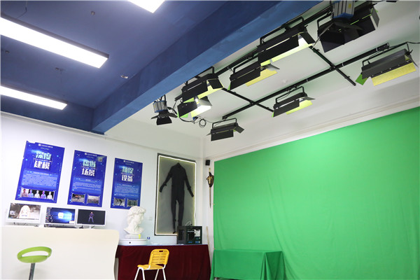 ʯ���f���A��X�W(xu��)У