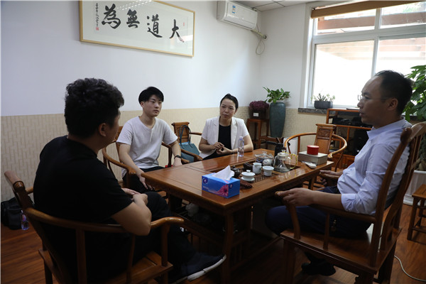 ʯ���f���A��X�W(xu��)У