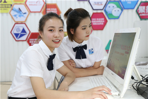 ʯ���f���A��X�WУ