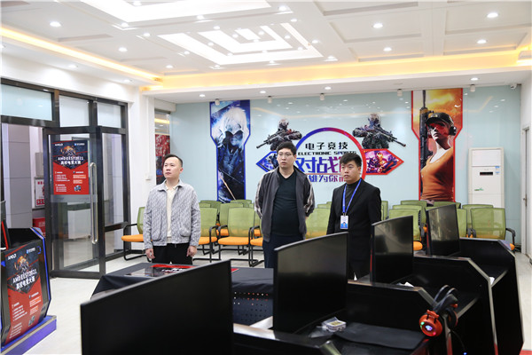 ʯ���f���A��X�W(xu��)У