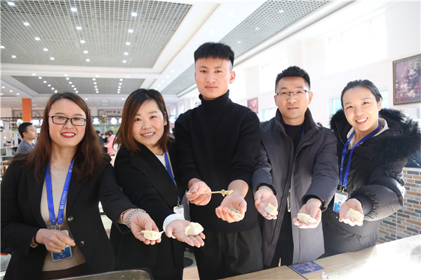 ʯ���f���A��X�W(xu��)У