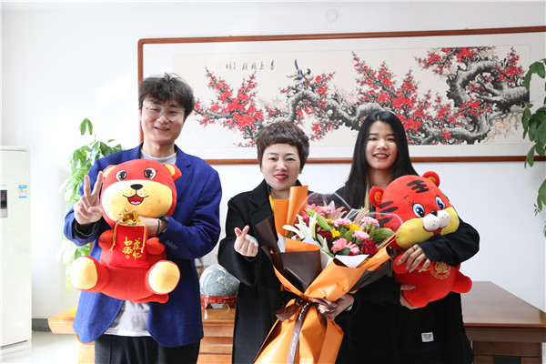 ʯ���f���A��X�W(xu��)У