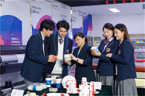 ʯ���f���A��X�WУ