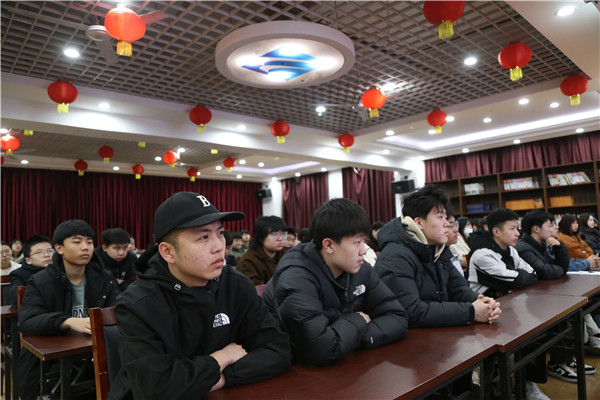 ʯ���f���A��X�WУ