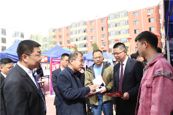 ʯ���f���A��X�W(xu��)У