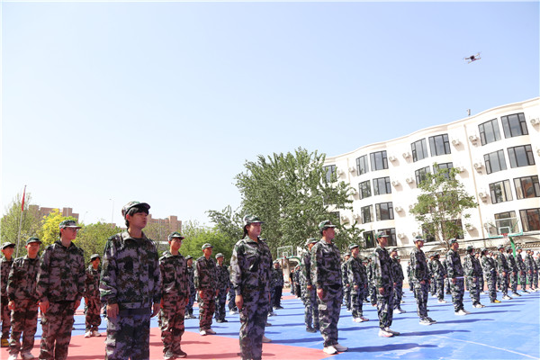 ʯ���f���A��X�W(xu��)У