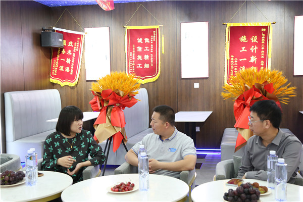 ʯ���f���A��X�W(xu��)У