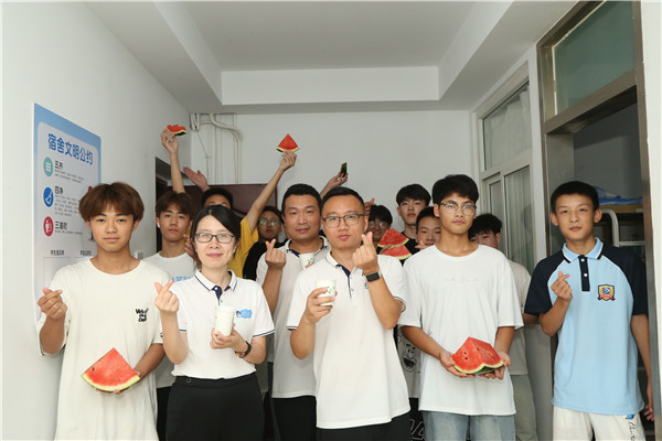 ʯ���f���A��X�WУ