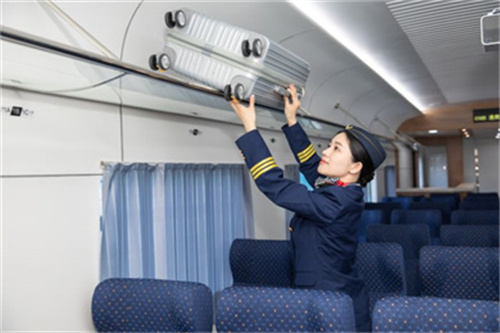 ʯ���f���A��X�W(xu��)У