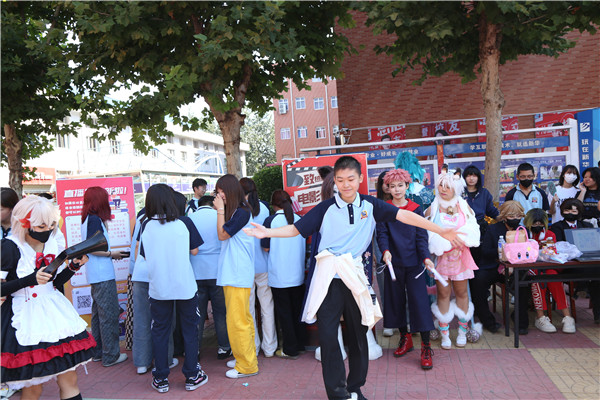 ʯ���f���A��X�W(xu��)У