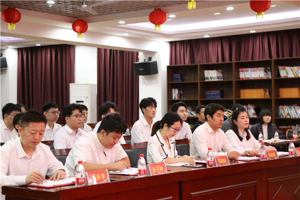 ʯ���f���A��X�WУ