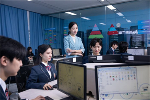 ʯ���f���A��X�WУ