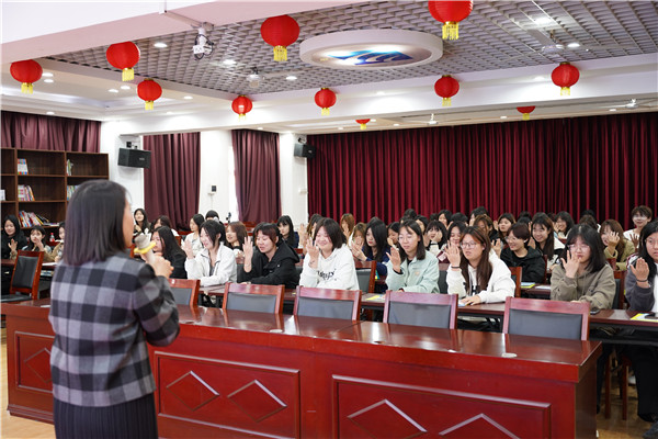 ʯ���f���A��X�W(xu��)У